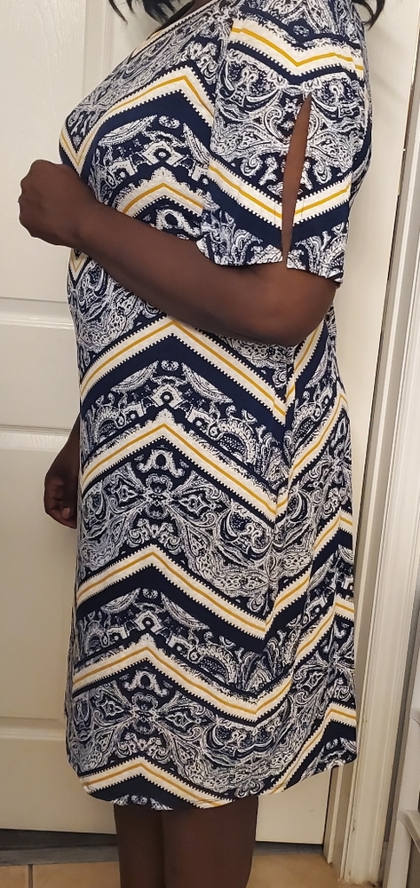 Glamour Split Sleeve Blue Paisley Dress - Picture 5 of 6